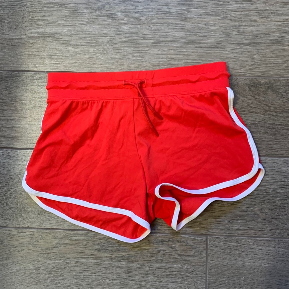 Alphalete booty shorts